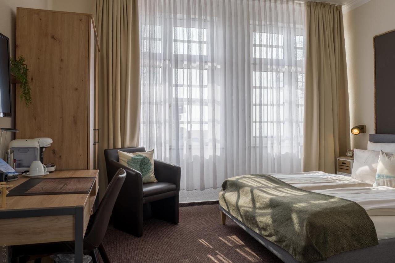 Akzent Strandhotels Seestern, Delphin & Lachs Wilhelmshaven Extérieur photo